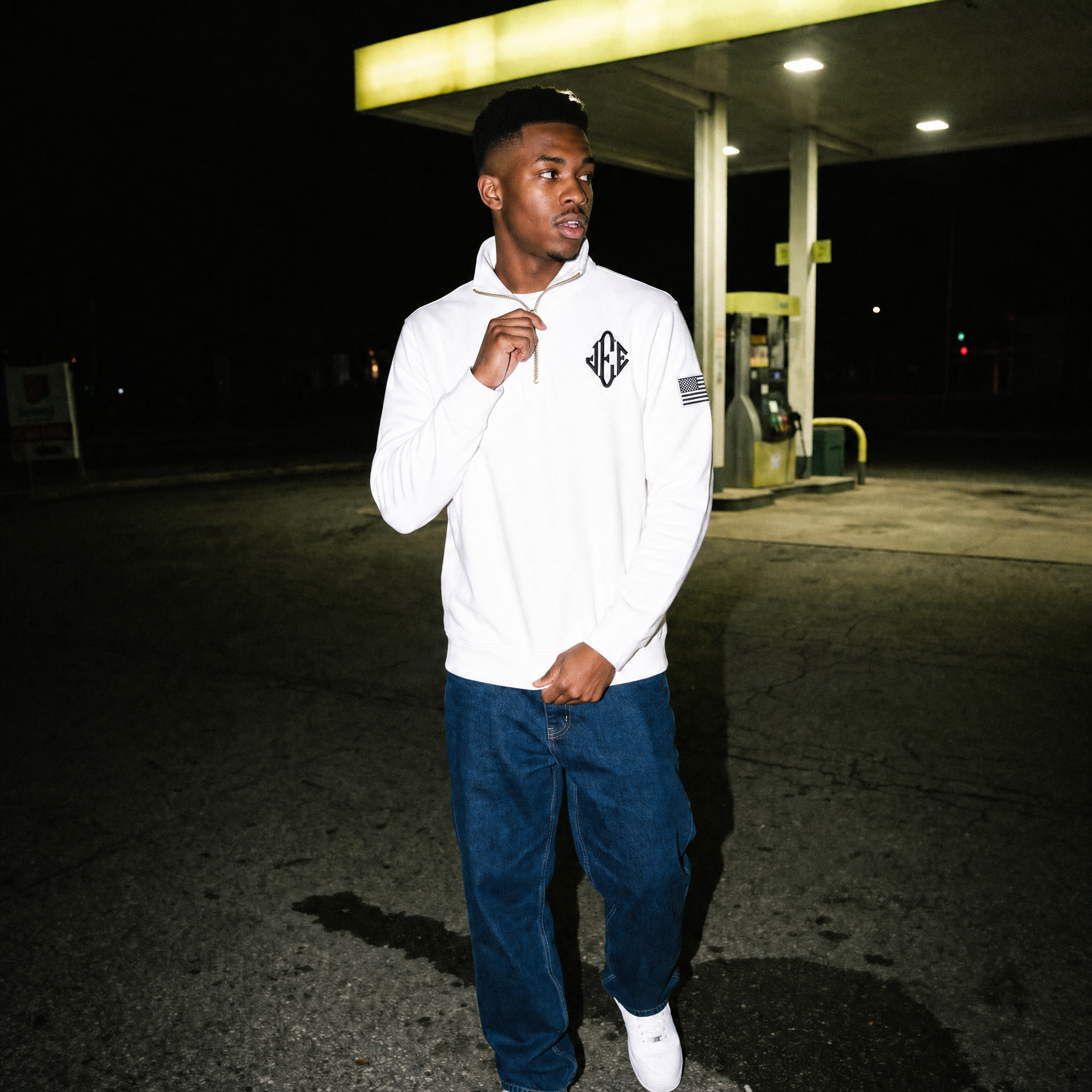 einzip Americana quarter zip, collegiate old money menswear layering piece